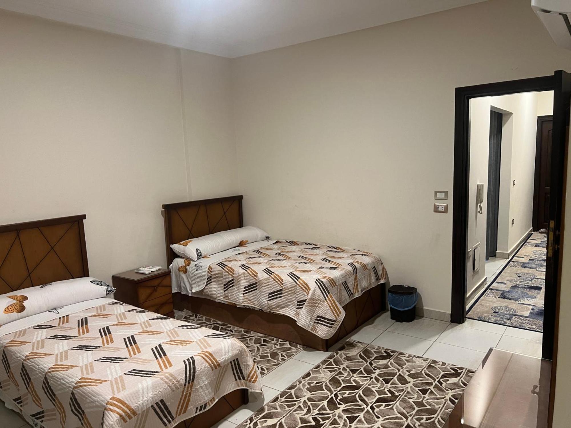 Luxury Apartments Beside Mall Of Arabia And Dar Al-Fouad Hospital - Families Only- No Alcoholic Beverages 6th of October City المظهر الخارجي الصورة